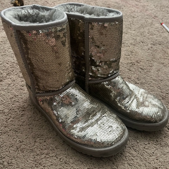 Shimmer Sequin Ugg Boots - Picture 3 of 8
